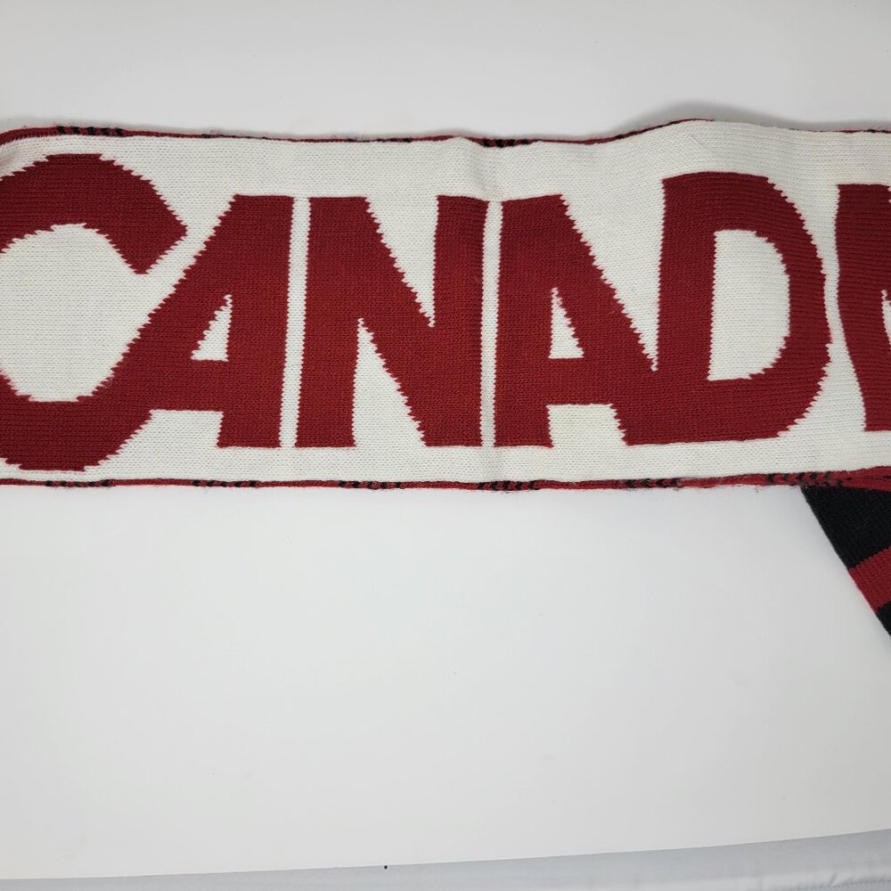 HBC Team Canada Olympic Scarf from Vancouver 2010 - Picture 4 of 6